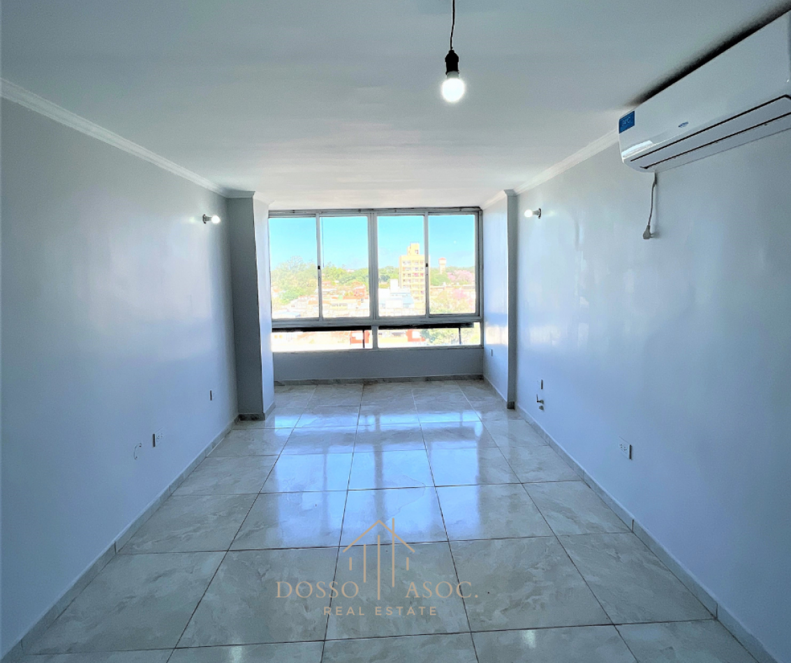 VENDE DEPARTAMENTO DE 3 DORMITORIOS REFACCIONADO A NUEVO EN CALLE ARTURO ILLIA 1055 - RESISTENCIA CHACO