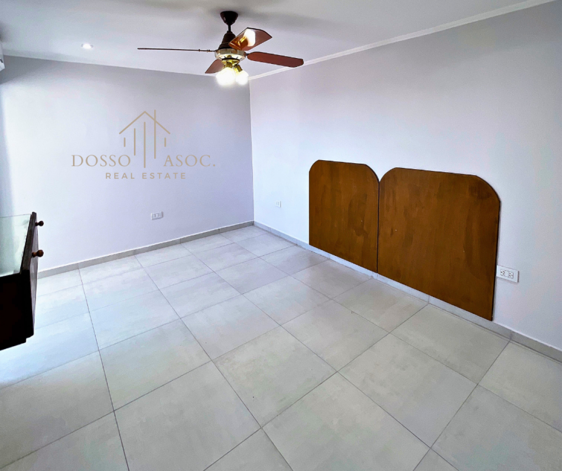 VENDE DEPARTAMENTO DE 3 DORMITORIOS REFACCIONADO A NUEVO EN CALLE ARTURO ILLIA 1055 - RESISTENCIA CHACO