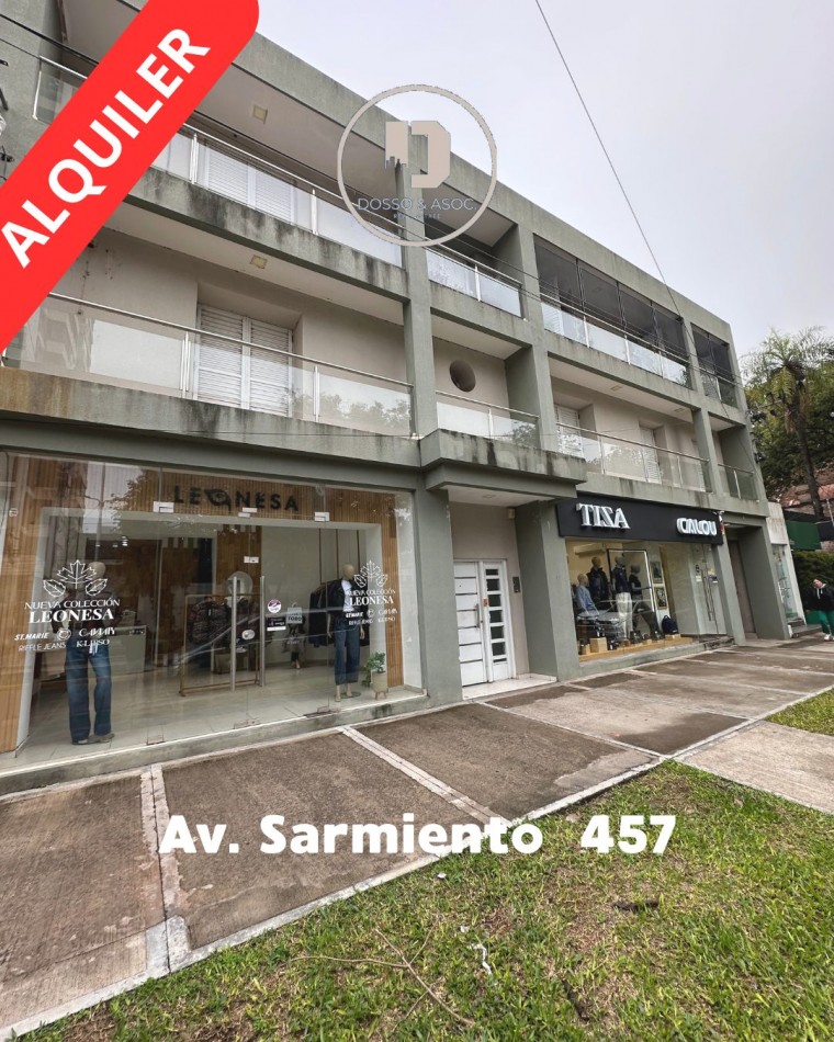 Alquiler de deparamento de 2 dormitorios en Avenida Sarmiento 457