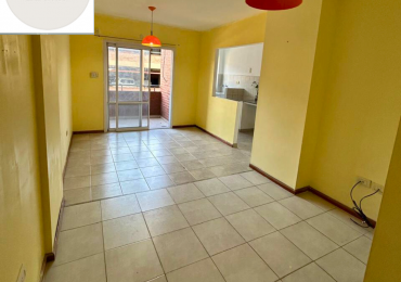 VENDE DEPARTAMENTO DE 2 DORMITORIOS EN TORRES SARMIENTO - RESISTENCIA/CHACO